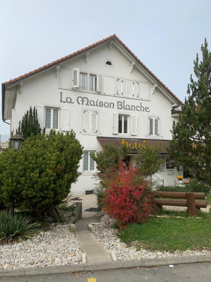 Hotel Maison Blanche Yverdon-les-Bains Bagian luar foto